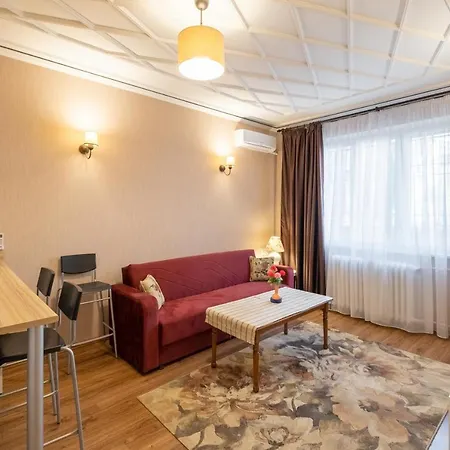 Feel - One Bedroom Next To Russian Square